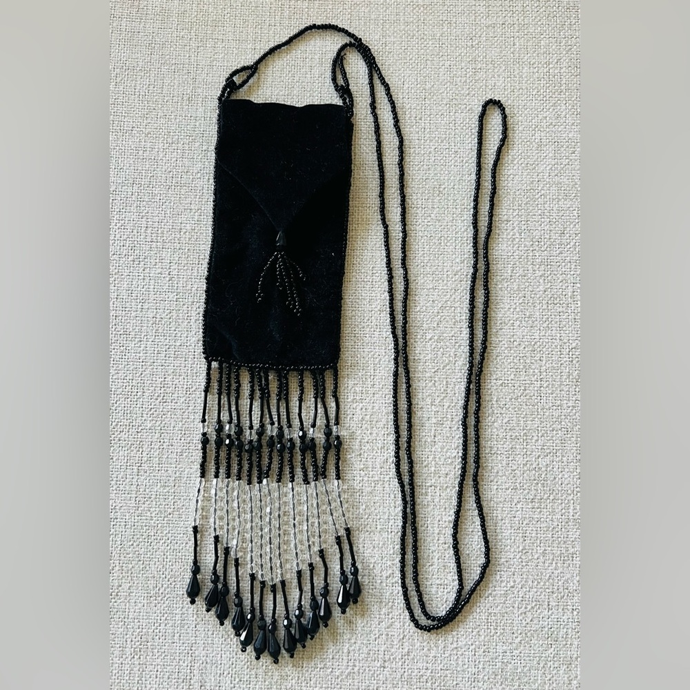 Vintage Velvet Pouch With Bead Details